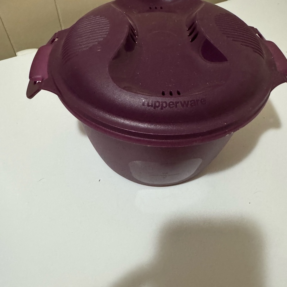 Tupperware Deep Purple Storage Bowl